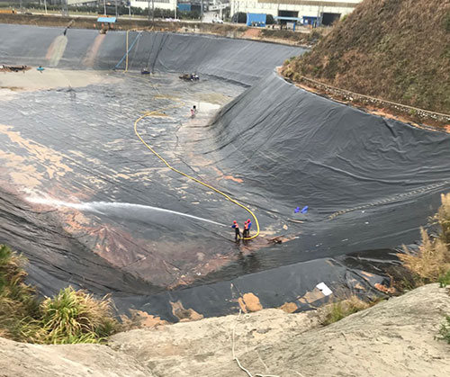 三都废水池清理